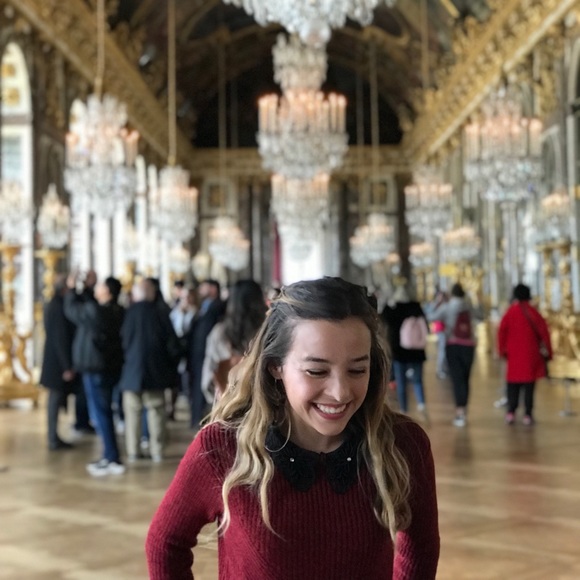 Meet your Posher, Ruby - Picture 2 of 3